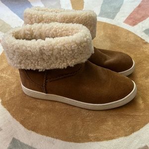 Ugg Mika bootie- cognac